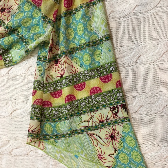 Multi colored Blouse - Picture 3 of 3